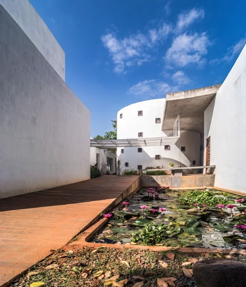 Last School campus, Auroville